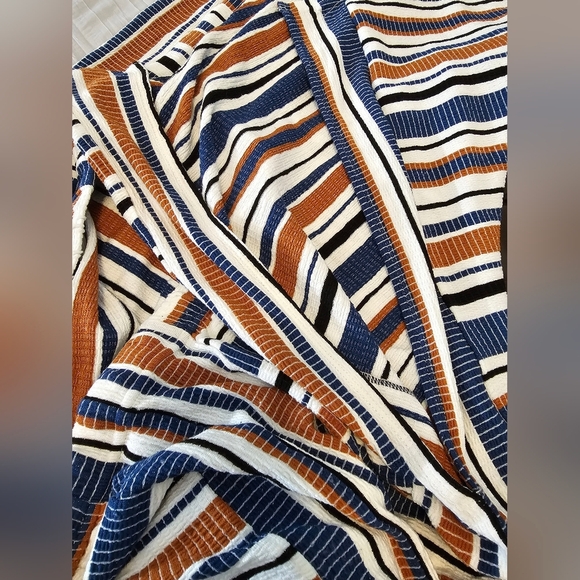 Max Studio Boho Navy and White Striped Maxi Skirt - Picture 7 of 8